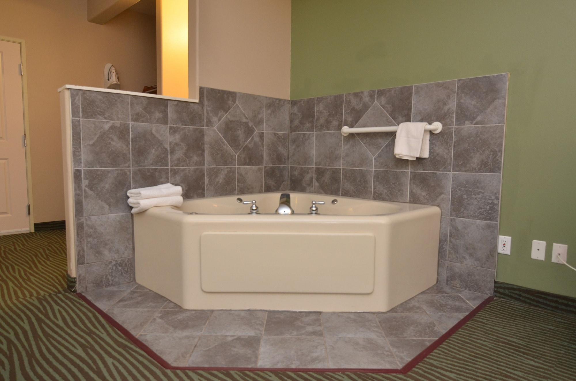 Americinn By Wyndham Des Moines Airport Exterior foto
