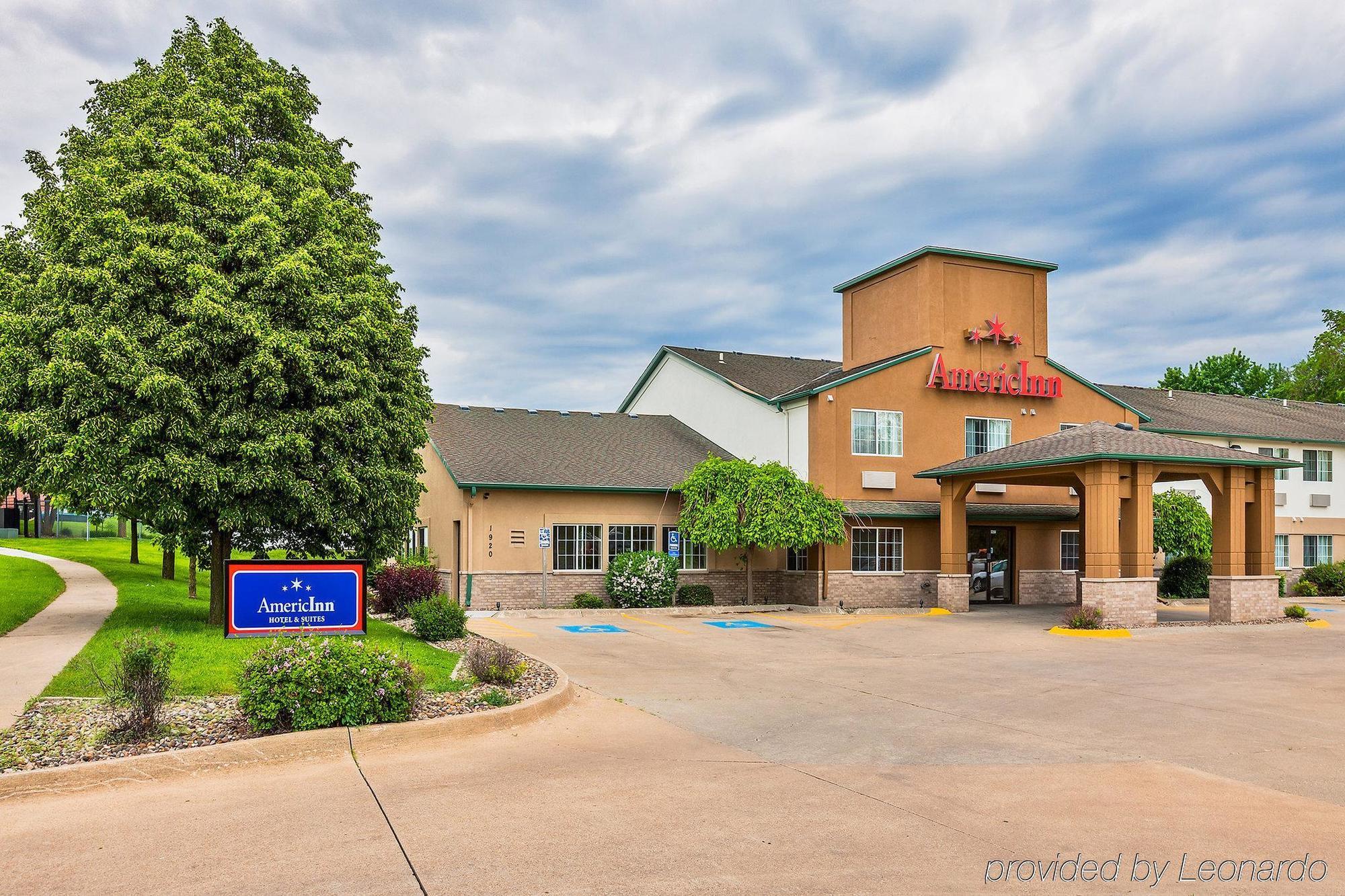 Americinn By Wyndham Des Moines Airport Exterior foto