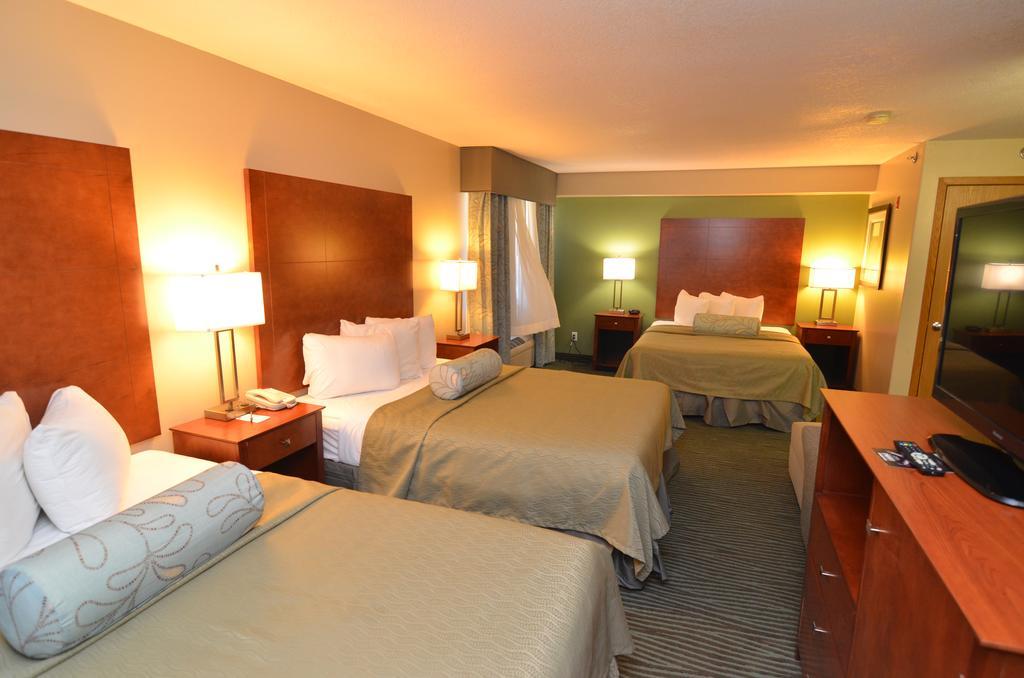 Americinn By Wyndham Des Moines Airport Exterior foto